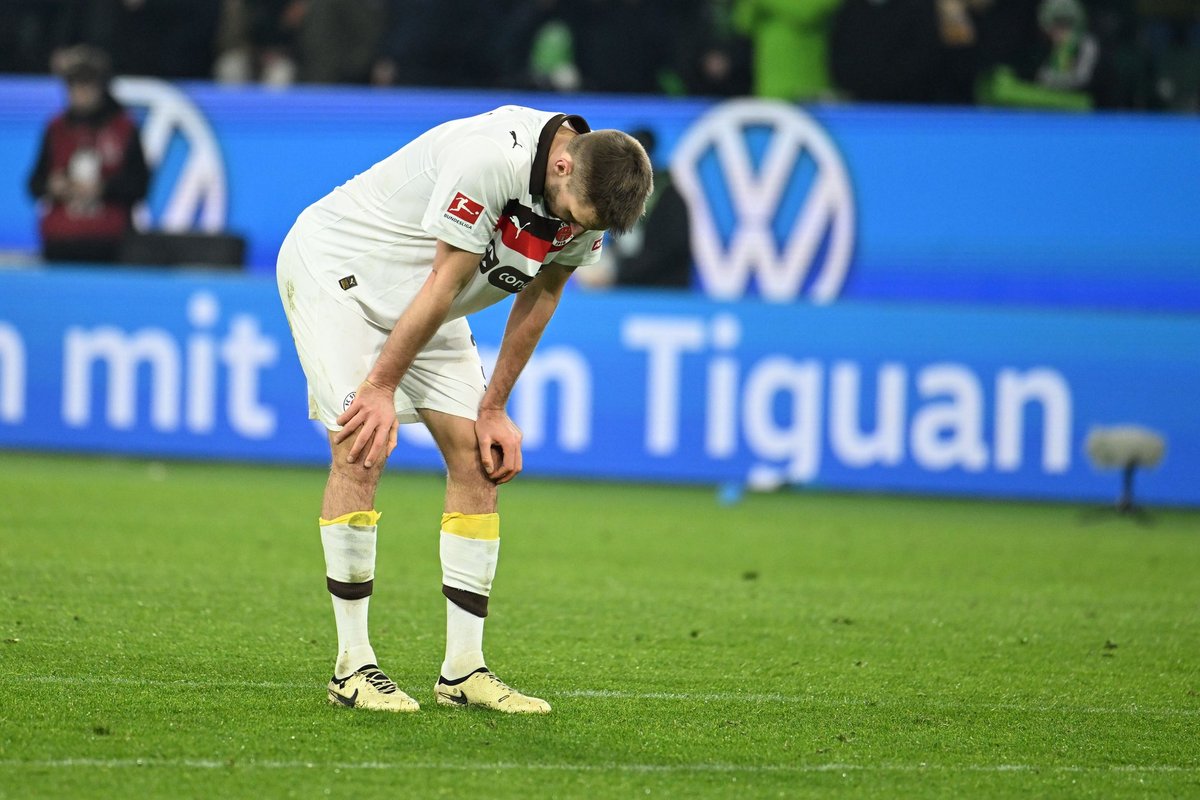 Karol Metsa koduklubi sai lõpuminutitel valusa kaotuse, Vlasi Sinjavski debüteeris kaptenipaelaga