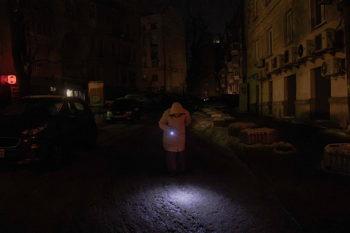 Kiievis on pärast Vene raketi- ja droonirünnakut taas elektri- ja veekatkestused - Delfi