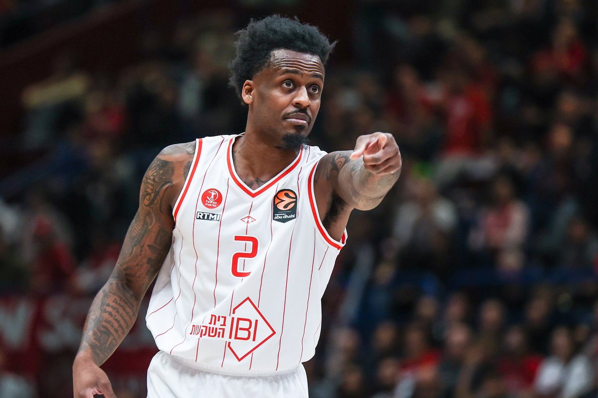 Euroliiga liiderklubi tähtmängija sattus suurde kihlveokandaali, süüdistus esitati 17-le korvpallurile