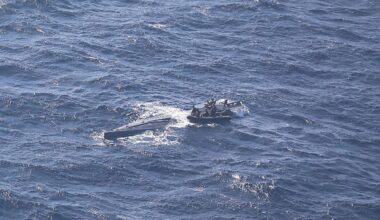 Portugali politsei tabas „narkoallveelaeva“ rekordilise 9 tonni kokaiiniga