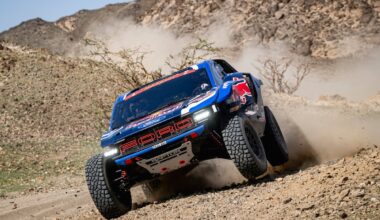 Dakari ralli: Ford võttis kolmikvõidu, liidrina jätkab Toyota sõitja Henk Lategan