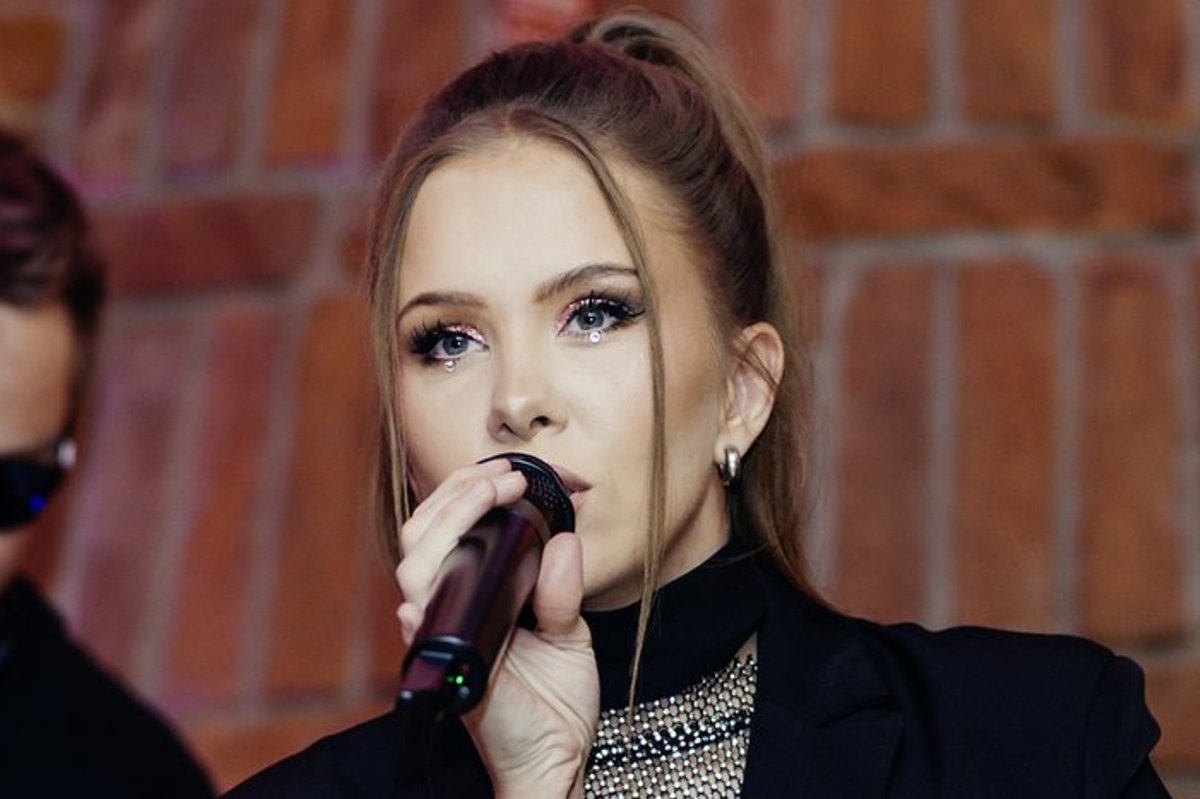 FOTO | Tõeline nobenäpp! Grete Paia ehitas endale uue uhke DJ-puldi