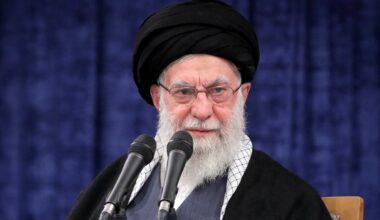 The Times: Iraani kõrgeimal juhil on valmis varuplaan Moskvasse põgenemiseks