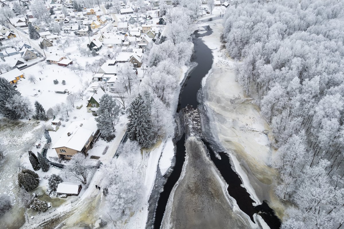 FOTOD ja VIDEO | Põltsamaa jõe üleujutus on taandumas, kuid veetase on endiselt kõrge - Maaleht