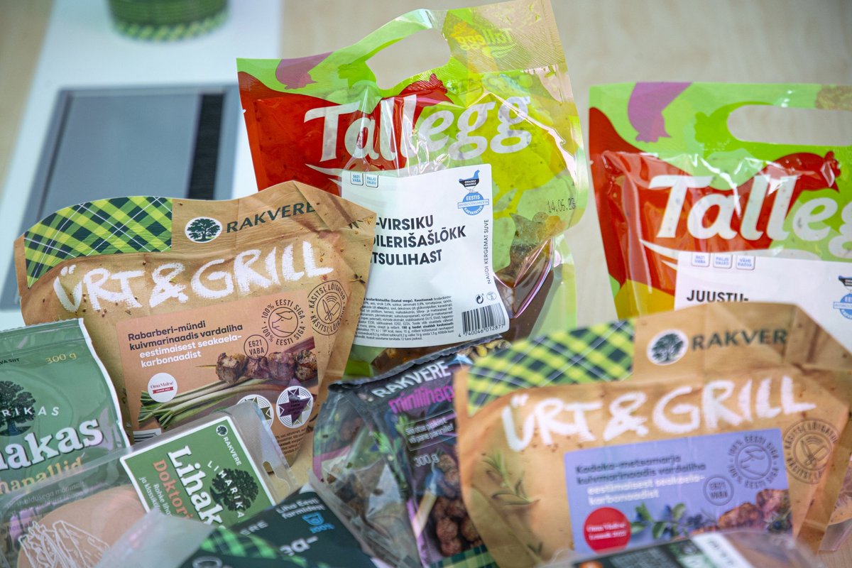 Tühjad lihaletid ehmatasid ostlejaid. Poed ja tootjad selgitavad tekkinud olukorda