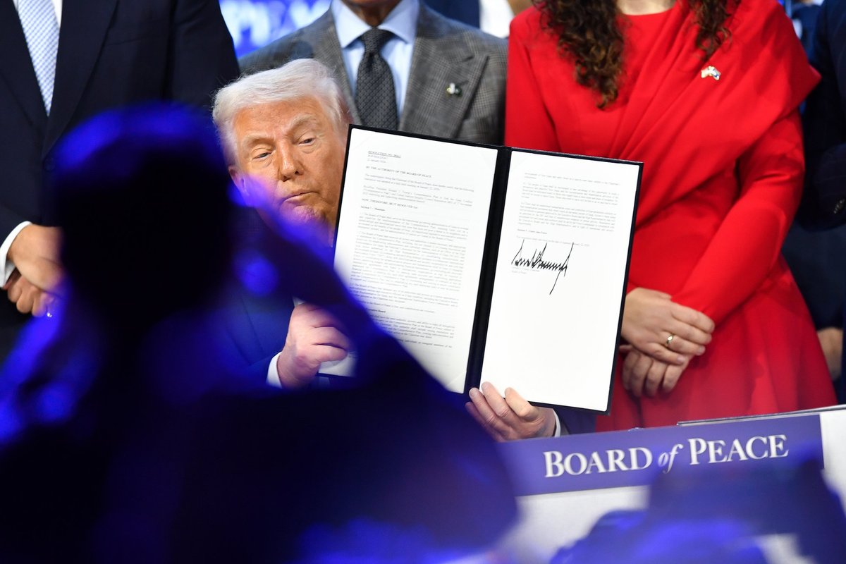 EL on mures, et võim rahunõukogus koondub Trumpi kätte