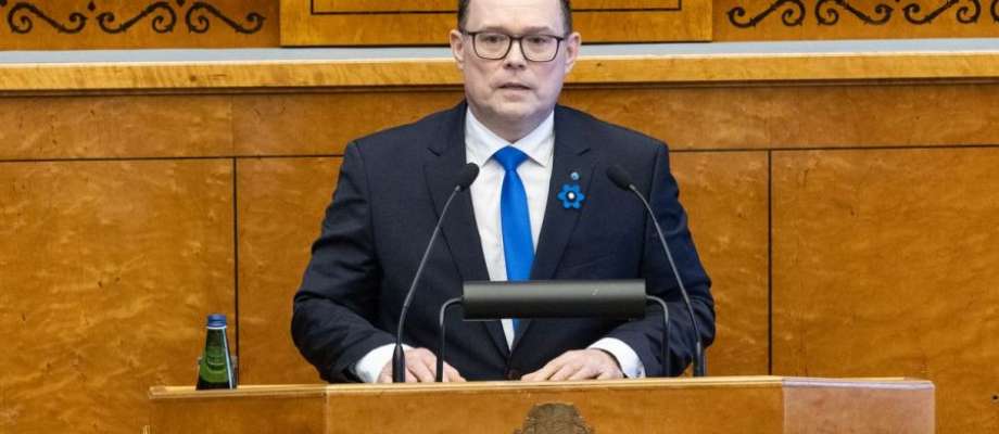 Riigikogu &otilde;iguskomisjoni esimees Madis Timpson r&otilde;hutas, et menetlust&auml;htajad peavad l&uuml;henema ning selle eesm&auml;rgi saavutamiseks ootab komisjon ministeeriumilt seaduseeln&otilde;u j&auml;rgmise kuu jooksul.