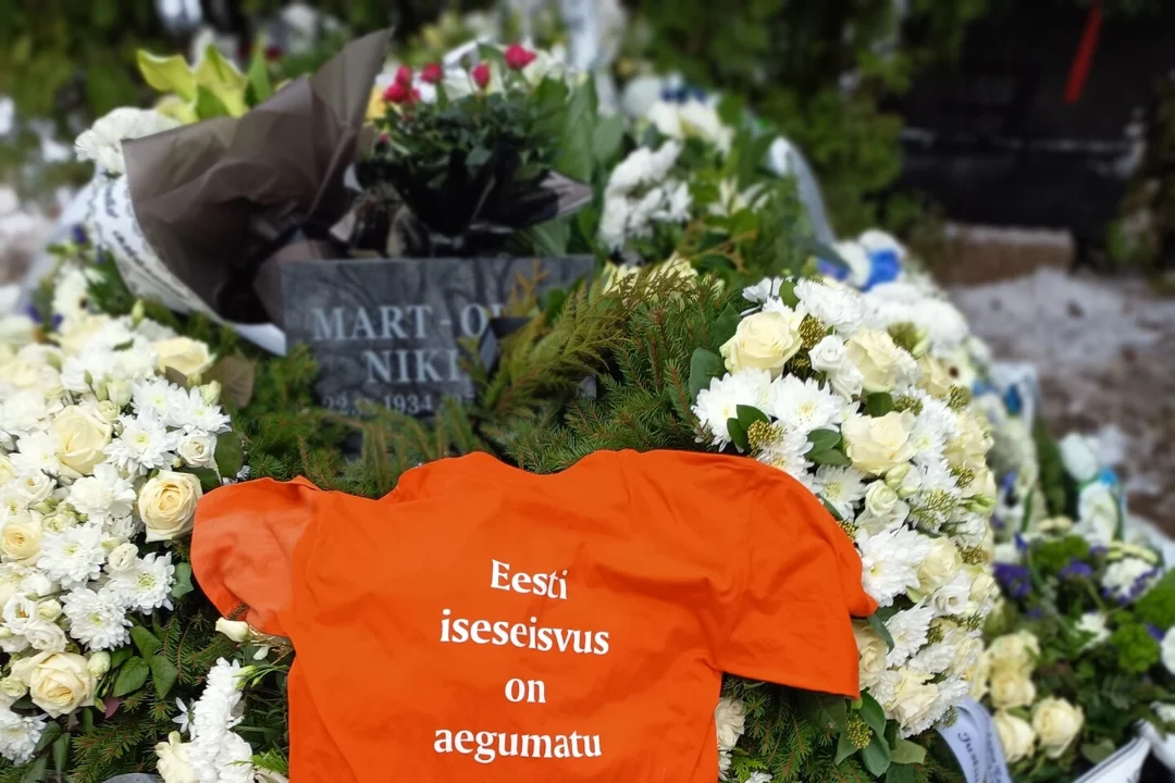 GALERII | Vabadusvõitleja Mart-Olav Nikluse muldasängitamine - Õhtuleht