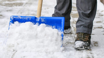Millise lepingu peaks korteriühistu sõlmima lumekoristajaga?