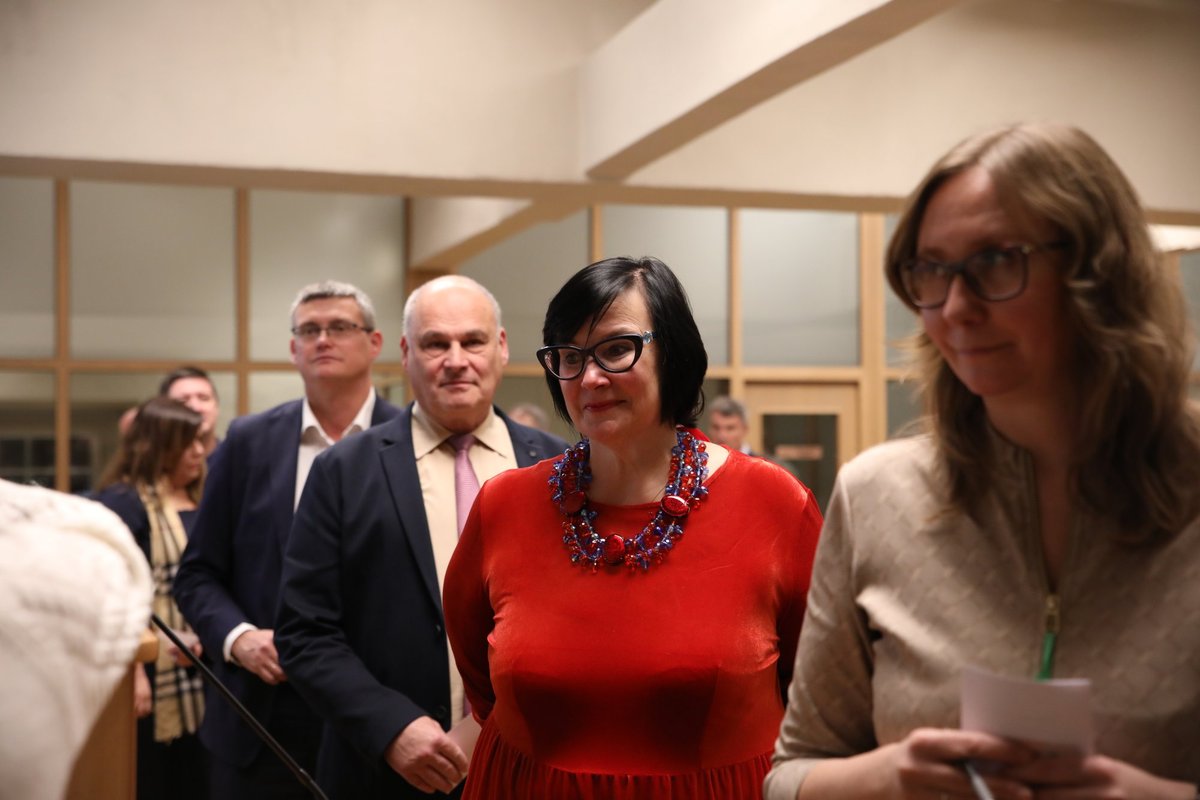 Narva võimuliit ei suutnud moodustada linnavalitsust ega mitme komisjoni koosseisu