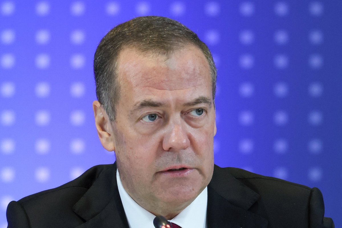 Medvedev teatas, et Putini residentsi väidetavale ründamisele oleks võidud vastata „erirelvaga“