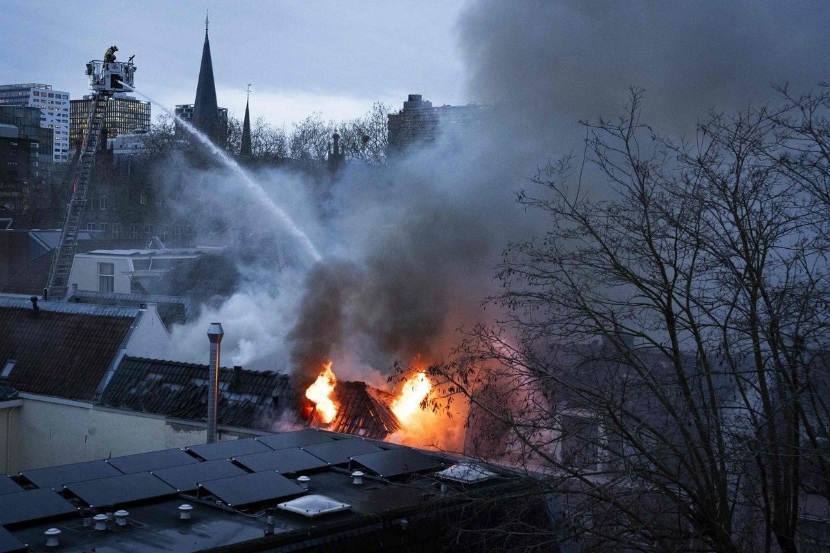 Hollandi linnas Utrechtis puhkes plahvatuse järel ulatuslik tulekahju