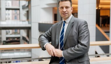 Jüri Ratas näitas oma uhket Brüsseli kodu: „Käisin läbi üle 20 korteri, et leida see õige.“