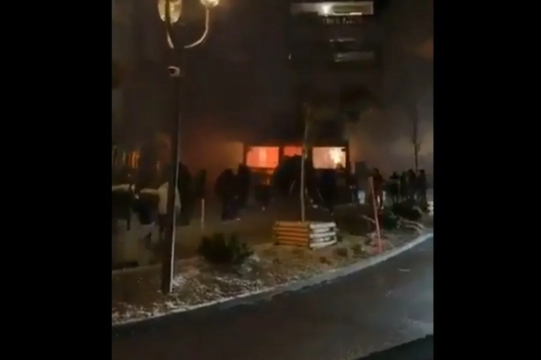 Šveitsi suusakuurordi baaris toimunud plahvatuses hukkus mitu inimest