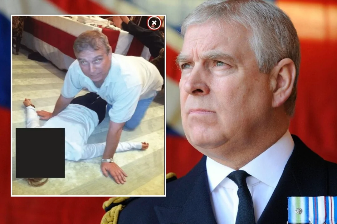 PIINLIKUD FOTOD! Endine prints Andrew Mountbatten-Windsor küürutab tundmatu naise kohal