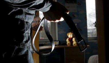 Lapsele rihma andnud mees pääses kriminaaluurimise alt ja peab prokuratuuris vestlusel käima