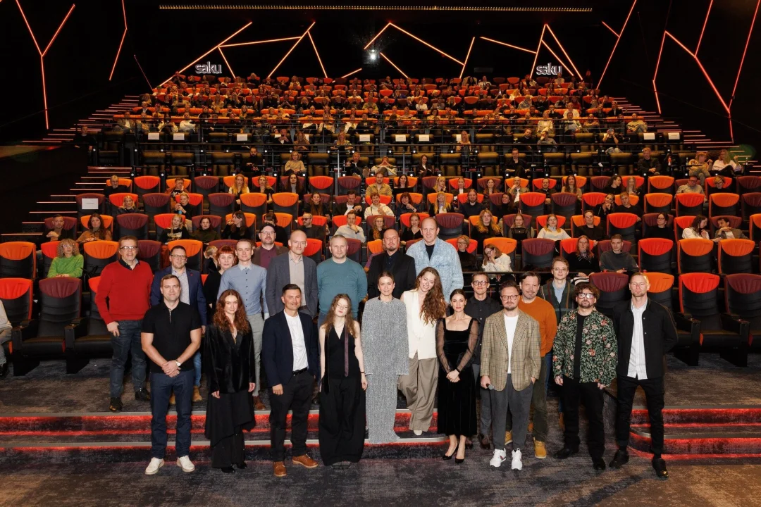 GALERII | PIDULIK ESILINASTUS! Mängufilm „Täiuslikud võõrad“ jõudis kinoekraanidele - Õhtuleht