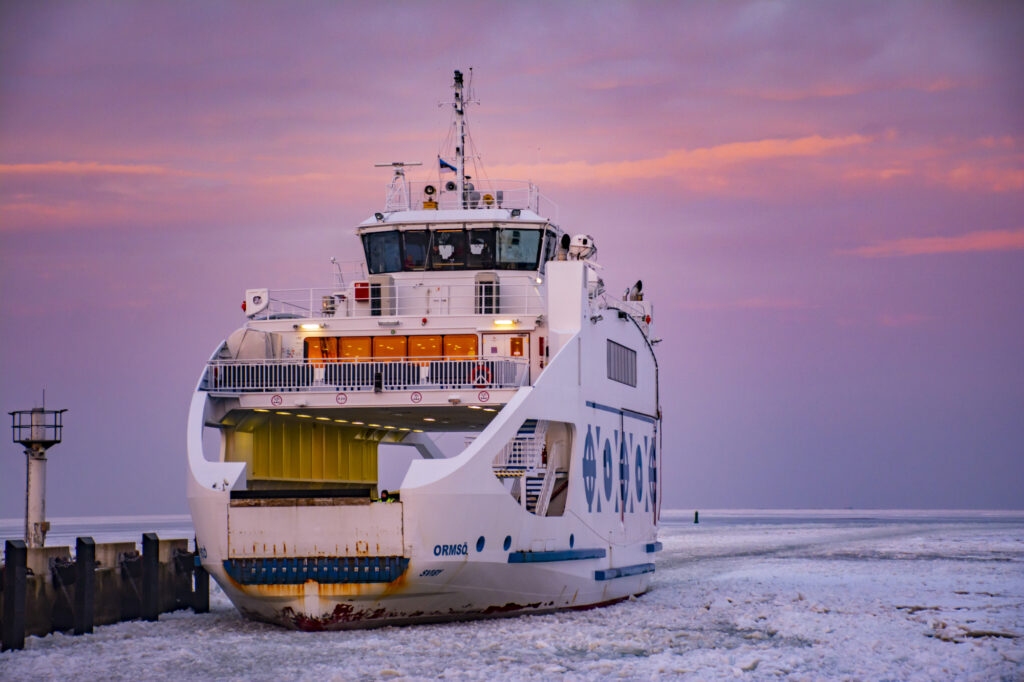 Madala veetaseme tõttu on praamiliiklus häiritud