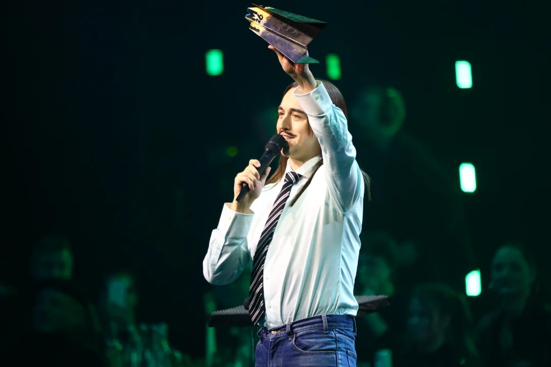 FOTOUUDIS | Aasta pop- ja meesartisti tiitli saanud Tommy Cash on päriselt kohal. „On suur vastutus olla popartist!“ - Õhtuleht