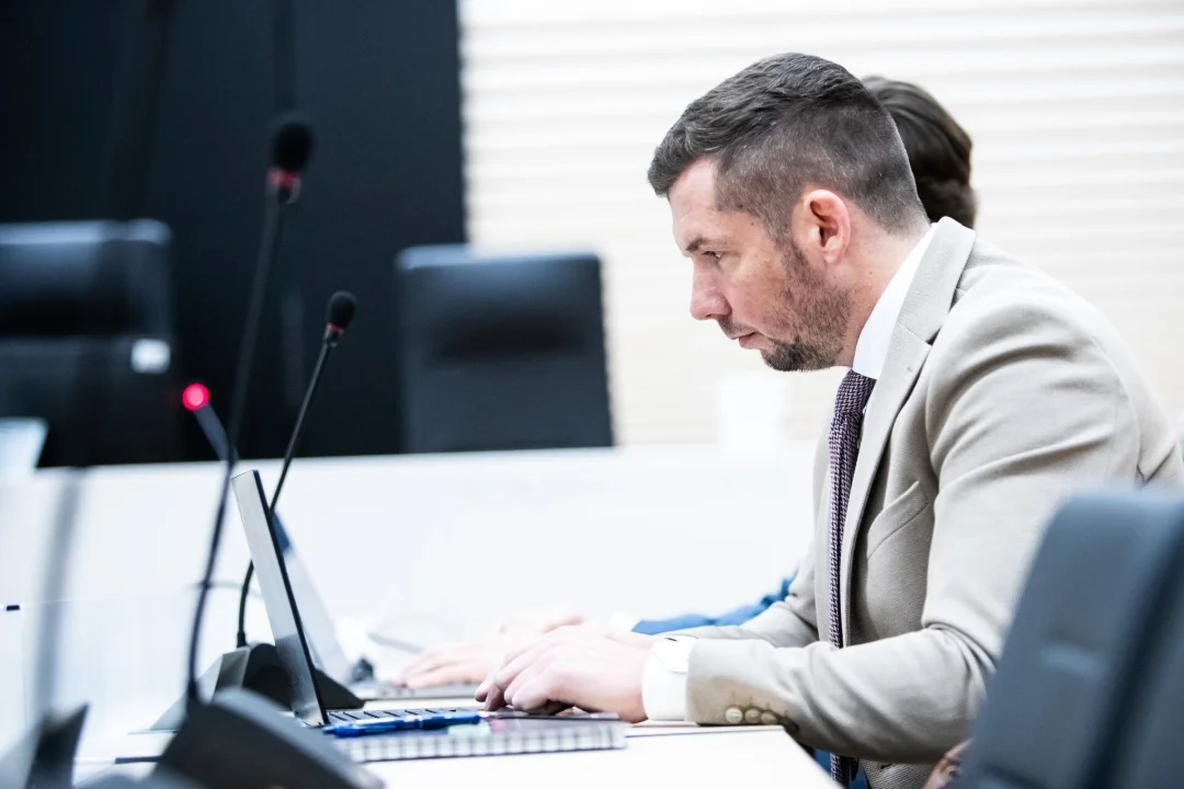 Miks arutab Martin Repinski süüasja tsiviilkohtunik?