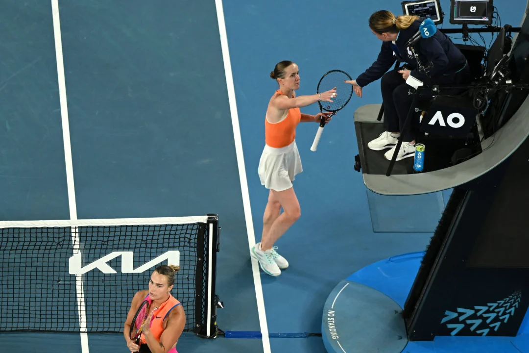 Külm sõda tenniseväljakul jätkub: Svitolina jättis Sabalenka õnnitlemata