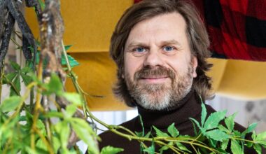 Karol Kuntsel näitlejatöö varjupoolest: inimesed kaotavad lähedasi ja peavad õhtul mängima komöödiat - ka minul on seda ette tulnud