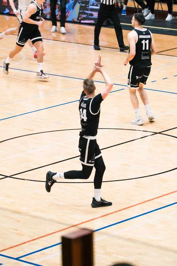 Gregor Ilves on kuum: kolmesekütt on viimase kuue matšiga panustanud keskmiselt 17,5 punkti.