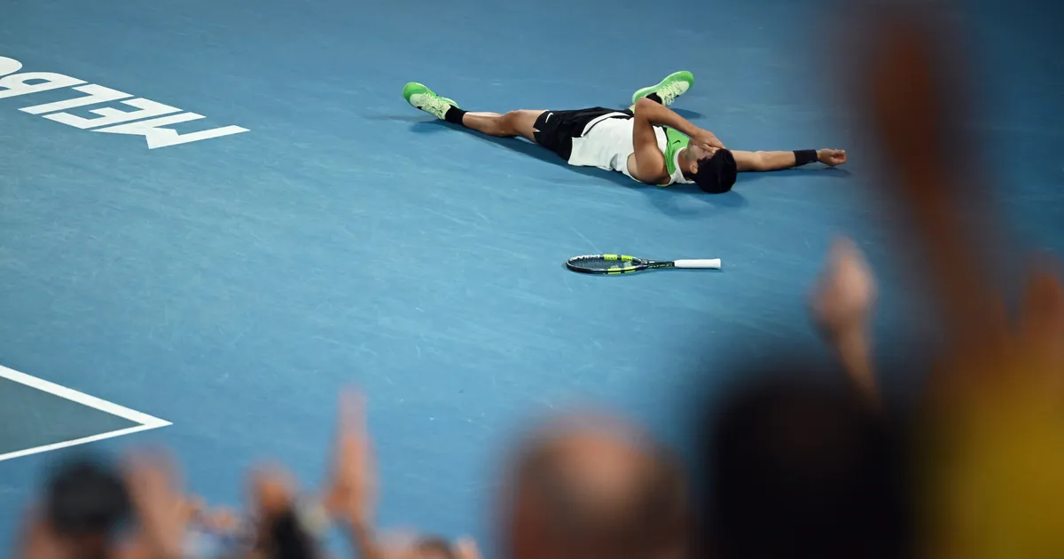 VIDEO ⟩ Austraalia lahtiste finaalis Djokovici alistanud 22-aastane Alcaraz tegi ajalugu