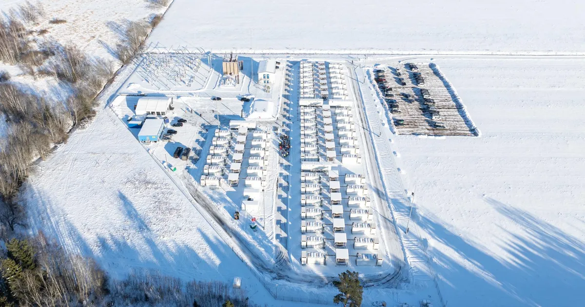 Kiisal avatud akupark toob elektri hinnatippudele mõningase leevenduse