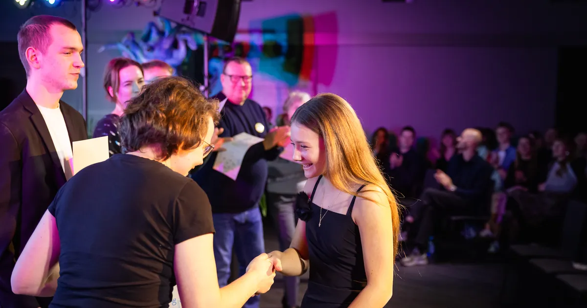 Must lind tõi Pärnu noorele lauljale Solistica võidu