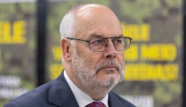 Alar Karis NBC-le: Ukraina peaks sõja lõpetamiseks territooriumi loovutamist kaaluma - Maailm - Postimees.ee