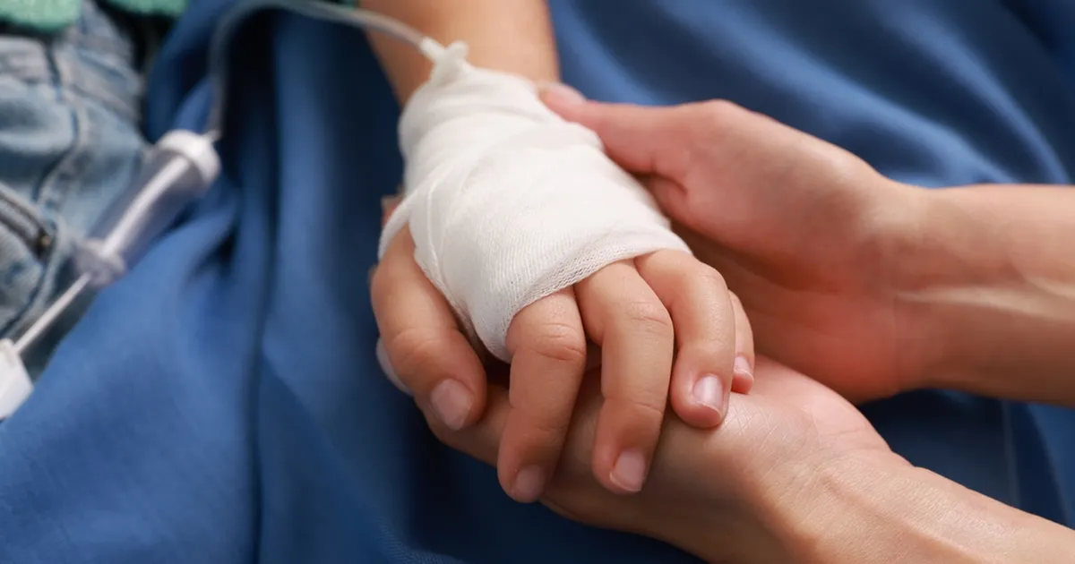 ÄRA KODUS JÄRELE TEE ⟩ Ohtlik Tiktoki trend põhjustas poisile raskeid vigastusi