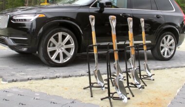 KIIREKS LÄKS ⟩ Autotööstus kihutab kustutama Hiina koodi