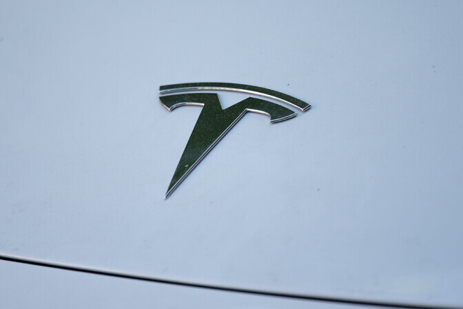 Tesla asutas Eestis tütarettevõtte ja otsib töötajaid | Majandus
