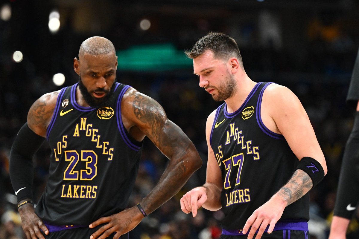 LeBron James pääses varumehena siiski NBA tähtede mängule