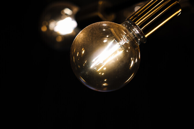 Esmaspäeval ulatub elektrihind pea 500 euroni | Eesti