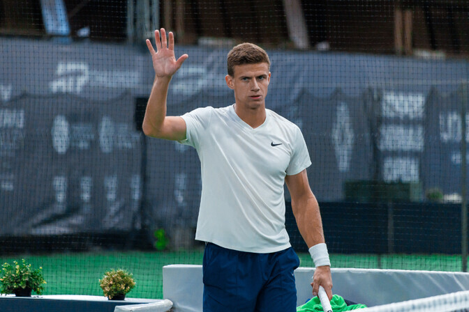 Finaali kaotanud Glinka seekord veel Eesti esireketiks ei tõusnud | Tennis
