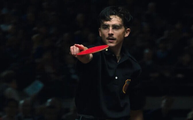 Arvustus. Parimas mõttes väsitav "Marty Supreme" on osadena tugevam kui tervikuna | Film