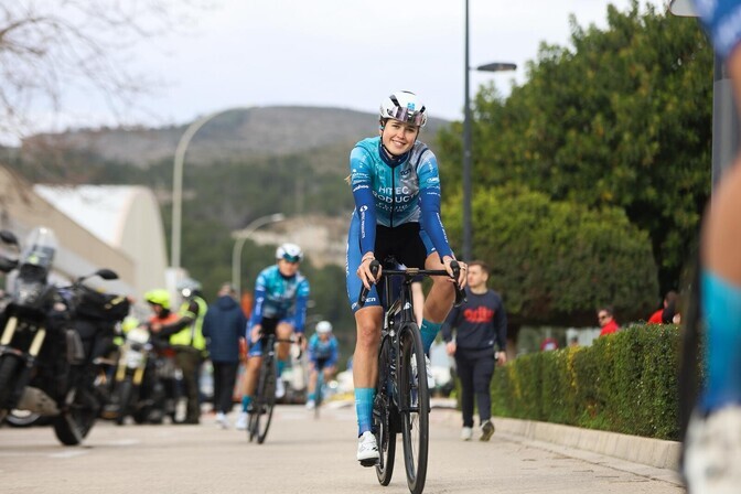Laura Lizette Sander sõitis end hooaja avavõistlusel 15 parema sekka | Jalgrattasport