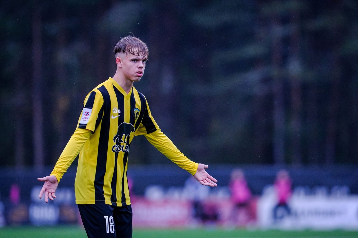 Paalberg tegi Saint-Étienne`i klubis esimese treeningu