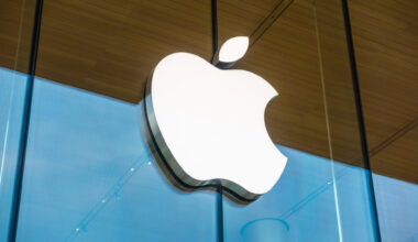 Kõlakad: Apple kavandab juba teist volditavat iPhone'i, kuigi esimenegi pole veel väljas