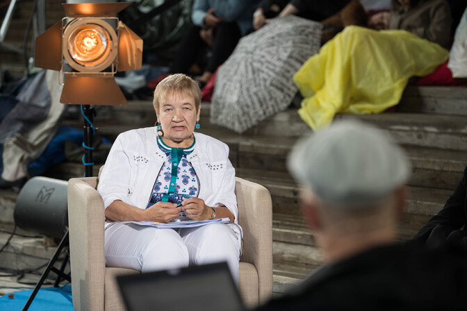 Preemiasaaja Helle Metslang: võimalus alustatut lõpuni uurida on õnnemäng | Teaduselu