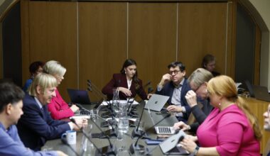 Riigikogu juhatuse hinnangul oli korruptsioonivastase erikomisjoni juhi Kovalenko-Kõlvarti käitumine istungil eksitav