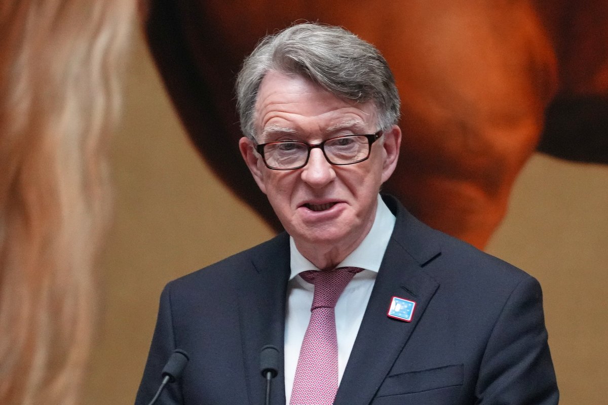 Suurbritannia endise ministri Mandelsoni üle alustati Epsteini-sidemete tõttu kriminaaljuurdlust