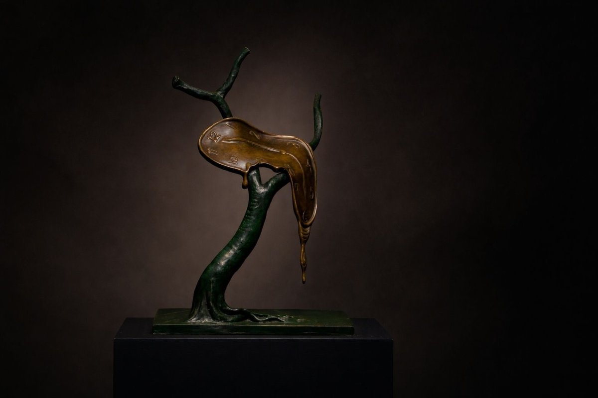 Sazeraci klubis nüüd ka maailmakuulsate kunstnike teosed