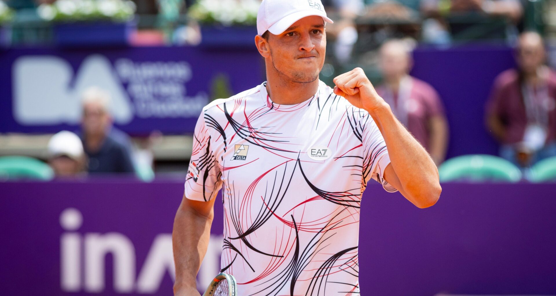 ATP Buenos Aires: Luciano Darderi võitleb tagasi, alistab Martinezi ja liigub 20 parema hulka