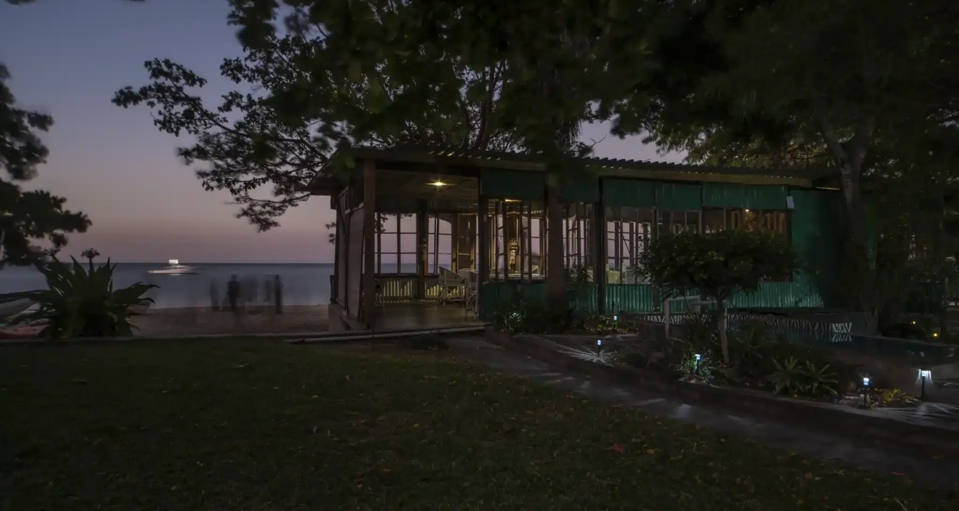 Reis. Silvia Pärmann: suur improvisatsioon. Malawi – Edasi