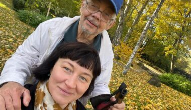 Ruus ja Raudam, võrdsed - Sirp