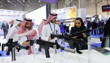 Miks jäi venelaste sõjatehnika juba enne Saudi Araabia suure relvamessi algust ekspertide naerualuseks?