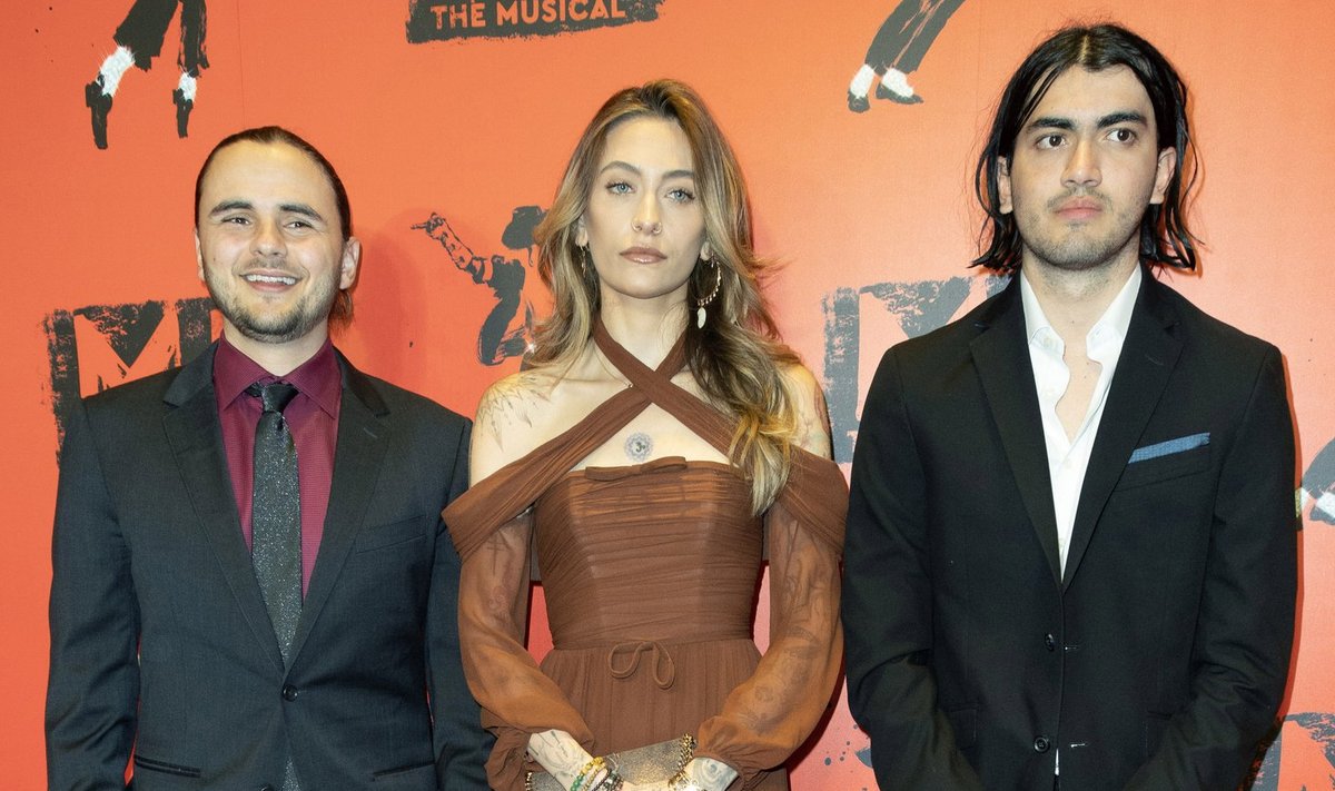 Prince, Paris ja Bigi Jackson 2024. aasta märtsis